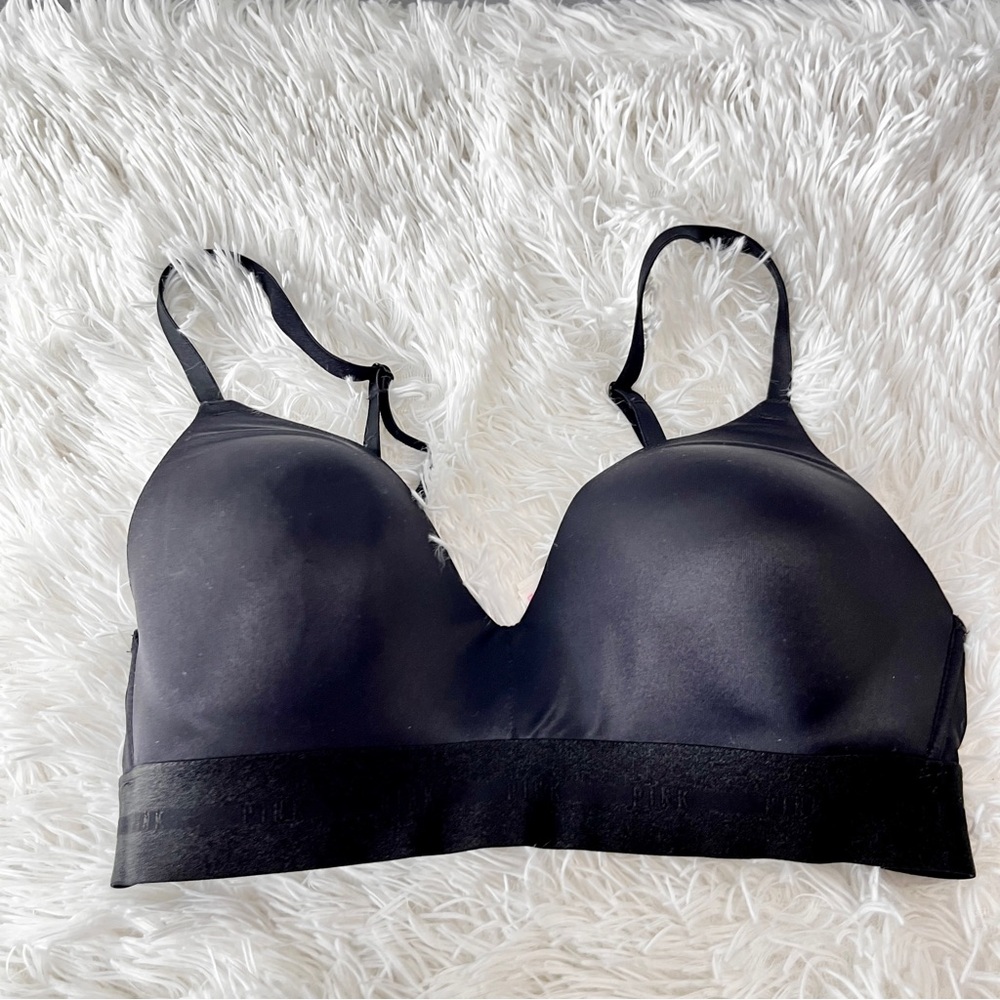 PINK Wear Everywhere Lightly Lined Wireless Black Bra 34C
